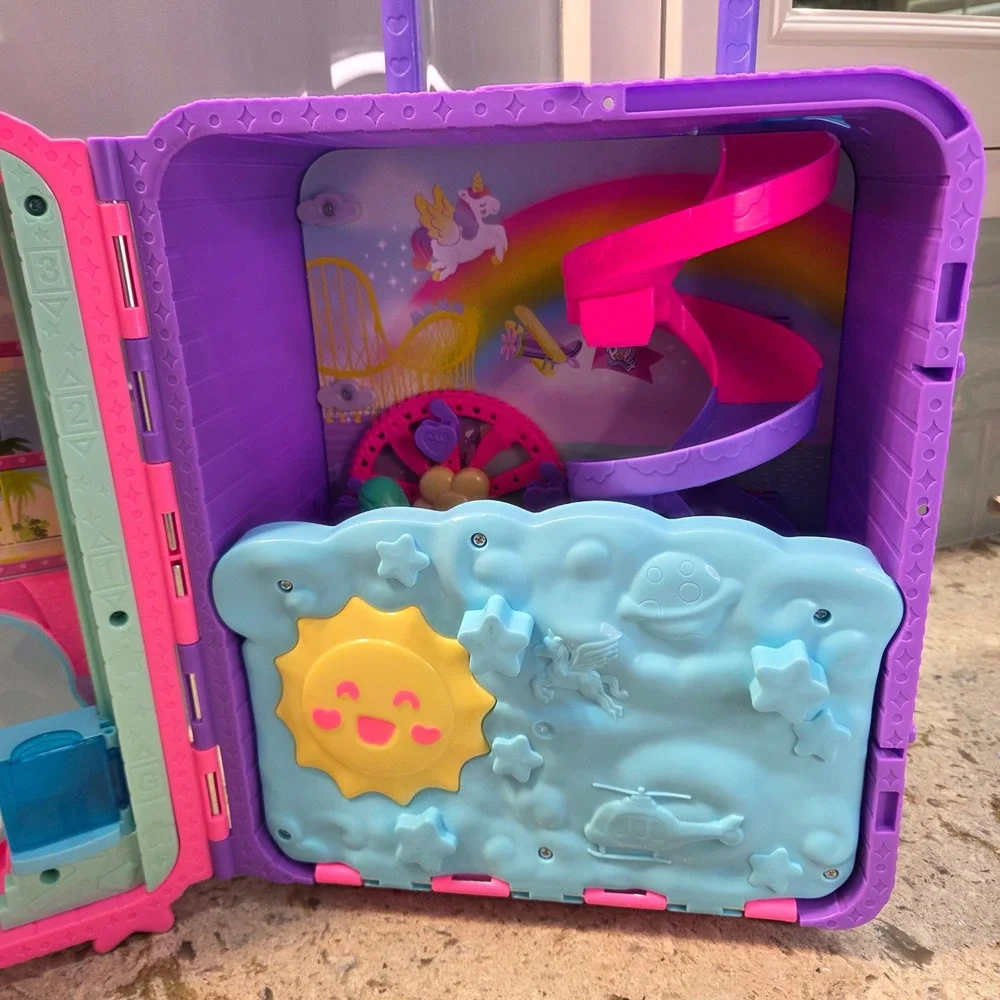 Polly Pocket Starlight Castle Unicorn Party Suitcase Playset HKV43 Pink Purple
